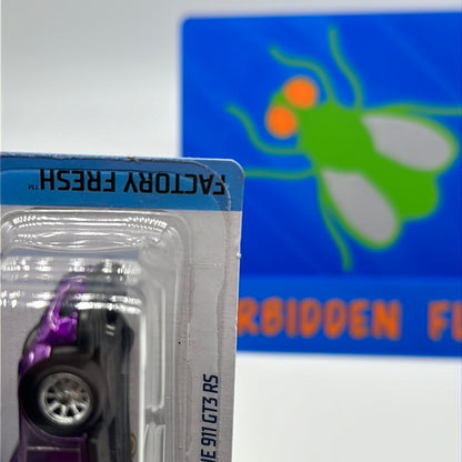 Hot Wheels 2019 Super Treasure Hunt - Factory Stickered - Purple Porsche 911 GT3 RS