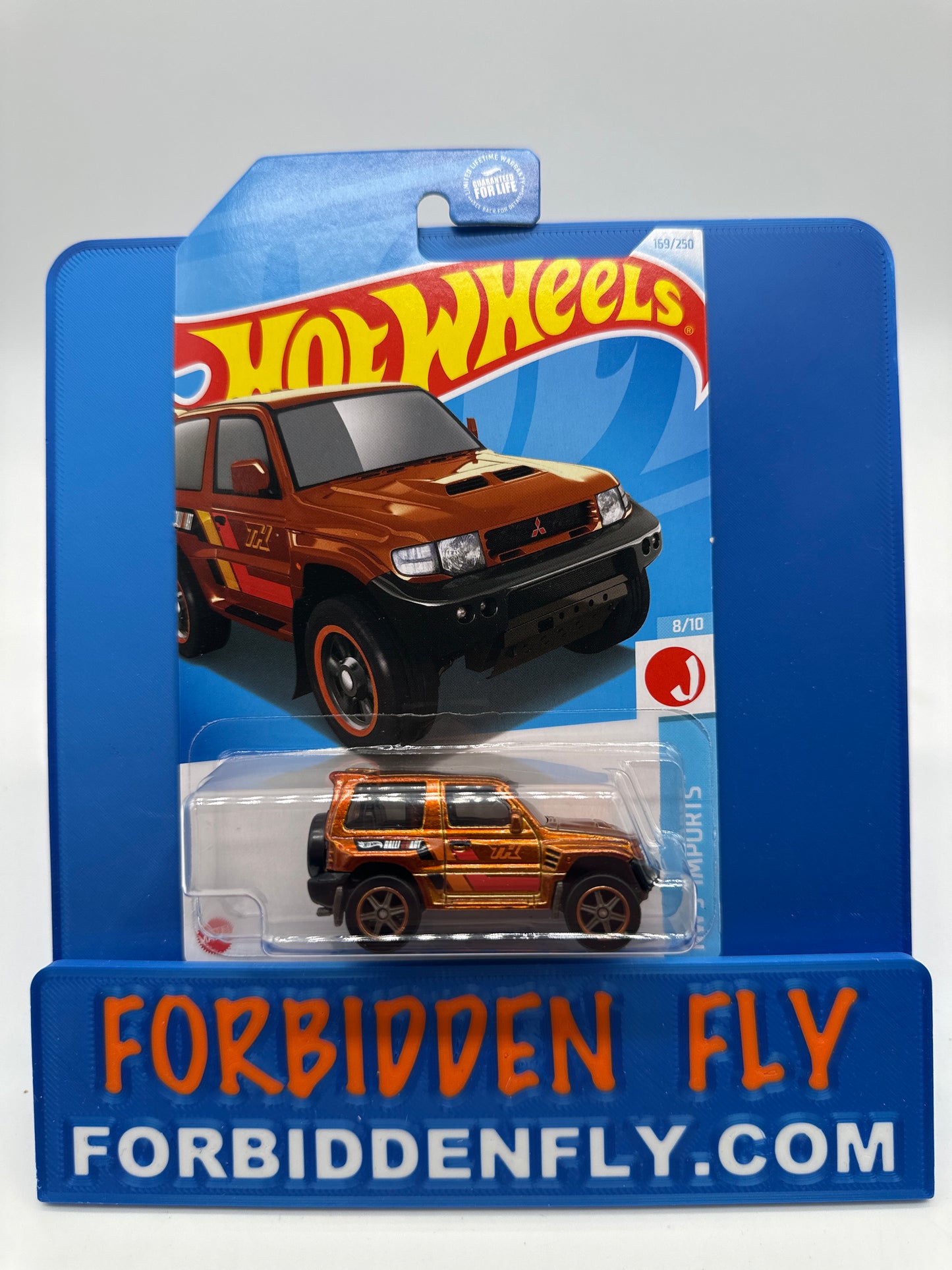 Hot Wheels 2024 J Case Super Treasure Hunt - Mitsubishi Pajero Evolution
