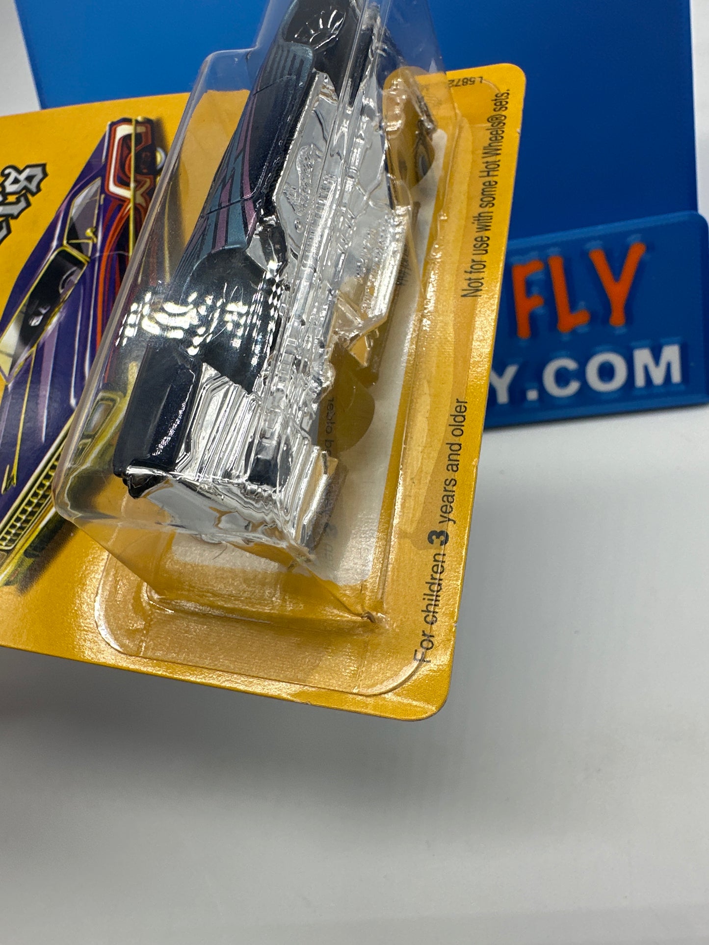 Hot Wheels 2006 Target Exclusive - Lowriders Series - ‘65 Impala (Blue/Purple)