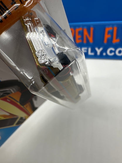 Hot Wheels Super Treasure Hunt - 2017 L Case - ‘69 Chevelle SS 396