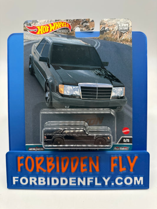 Hot Wheels Car Culture Premium - 2023 Canyon Warriors Series Single - #0/5 Chase - Mercedes-Benz 500 E