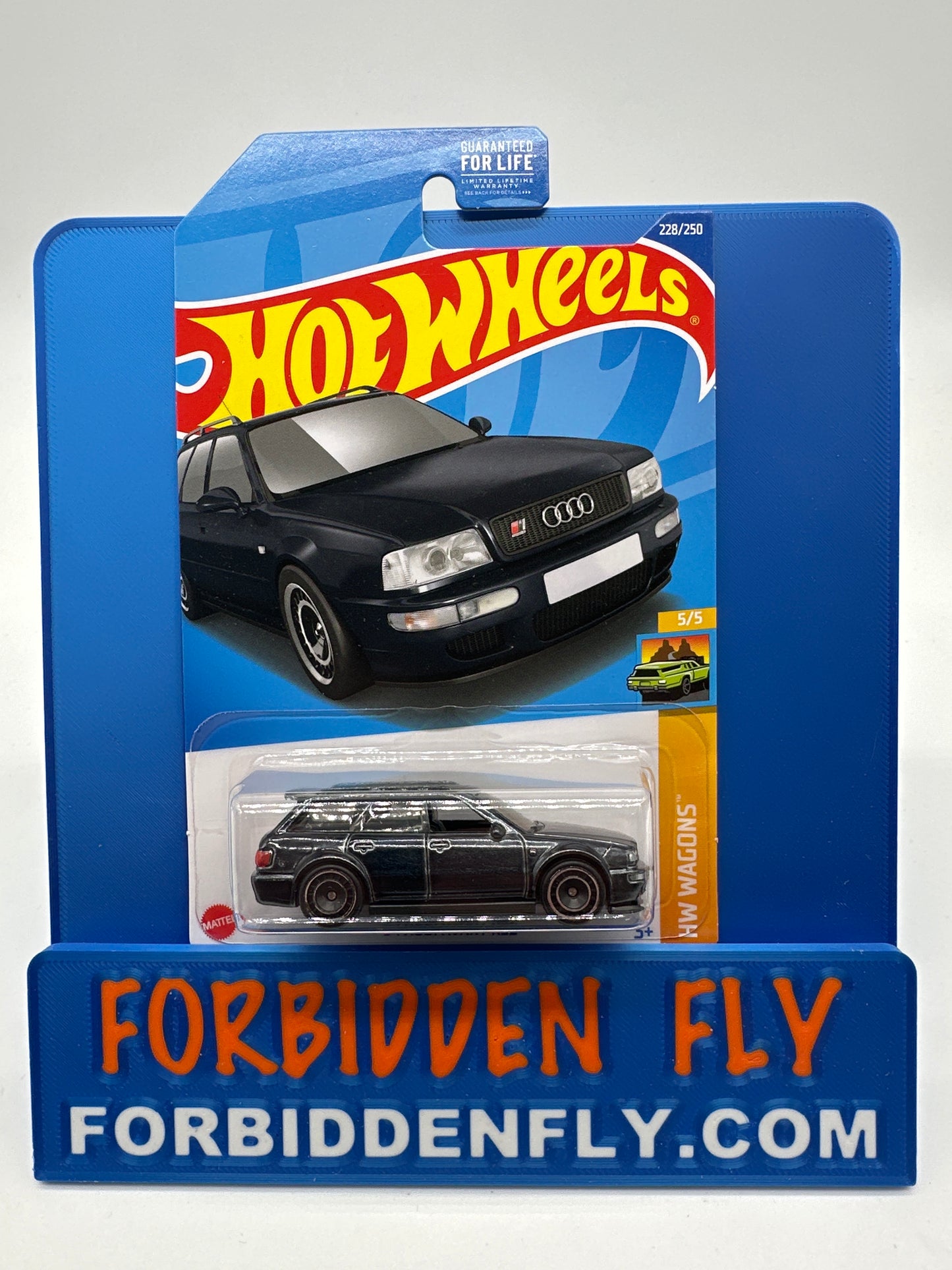 Hot Wheels 2022 Super Treasure Hunt - ‘94 Audi Avant RS2