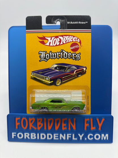 Hot Wheels 2006 Target Exclusive - Lowriders Series - ‘64 Buick Riviera (Green)