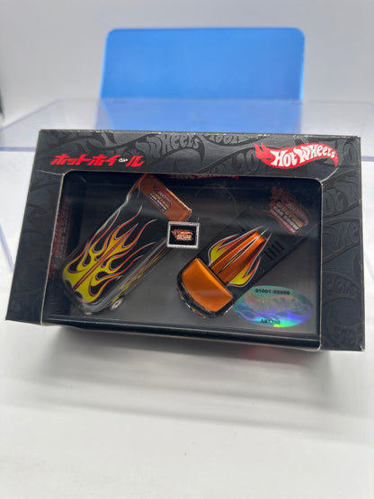 Hot Wheels Collectors - 2007 Custom Car Show Japan Convention Exclusive - Volkswagen Drag Rods (Drag Bus & Drag Truck)