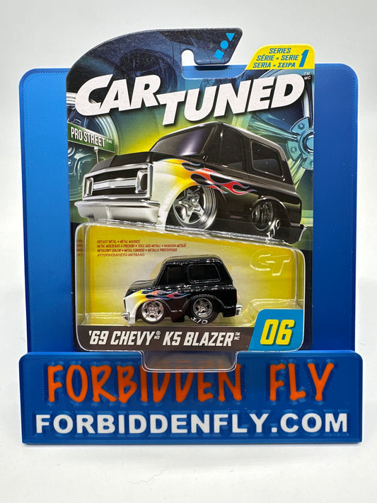 CarTuned - Hobby Exclusive - Series 1 - #6 - Black ‘69 Chevy K5 Blazer