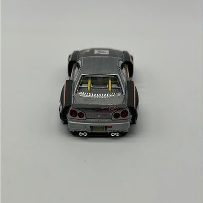 Kaido House (x MiniGT) - Raw Chase Release #093 - Black Nissan Skyline GT-R (R34) - The Hornet - Tamiya & Kaido House Collaboration
