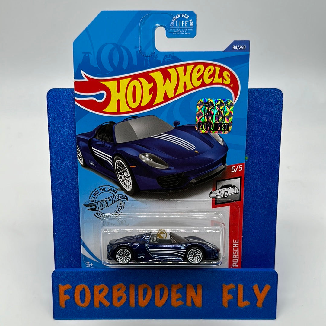 Hot Wheels 2020 Super Treasure Hunt - Factory Stickered - Blue Porsche 918 Spyder