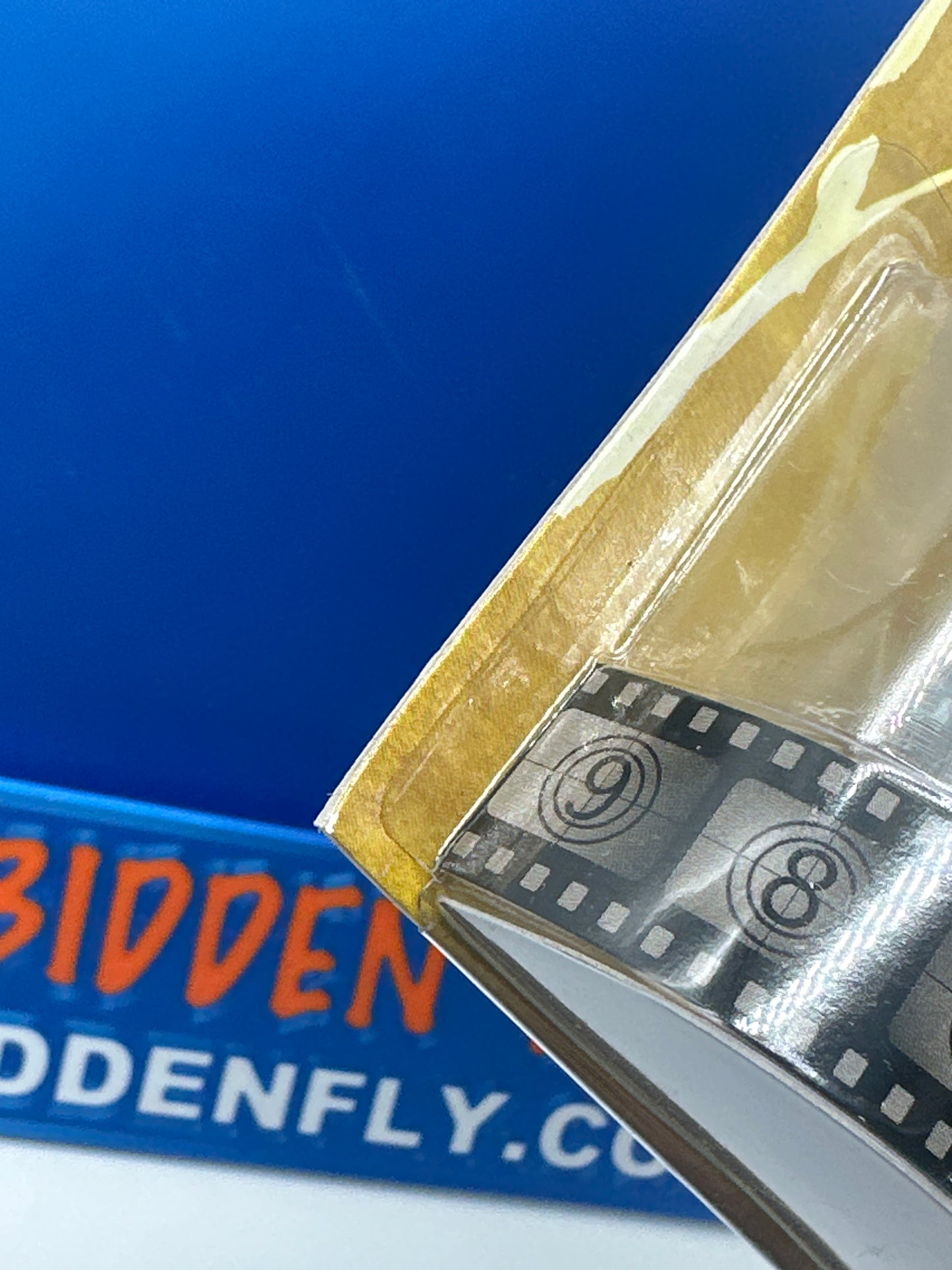 Hot Wheels 2014 Retro Entertainment Premium Single - 007 James Bond - Goldfinger Aston Martin DB5 (Movie Reel Packaging)