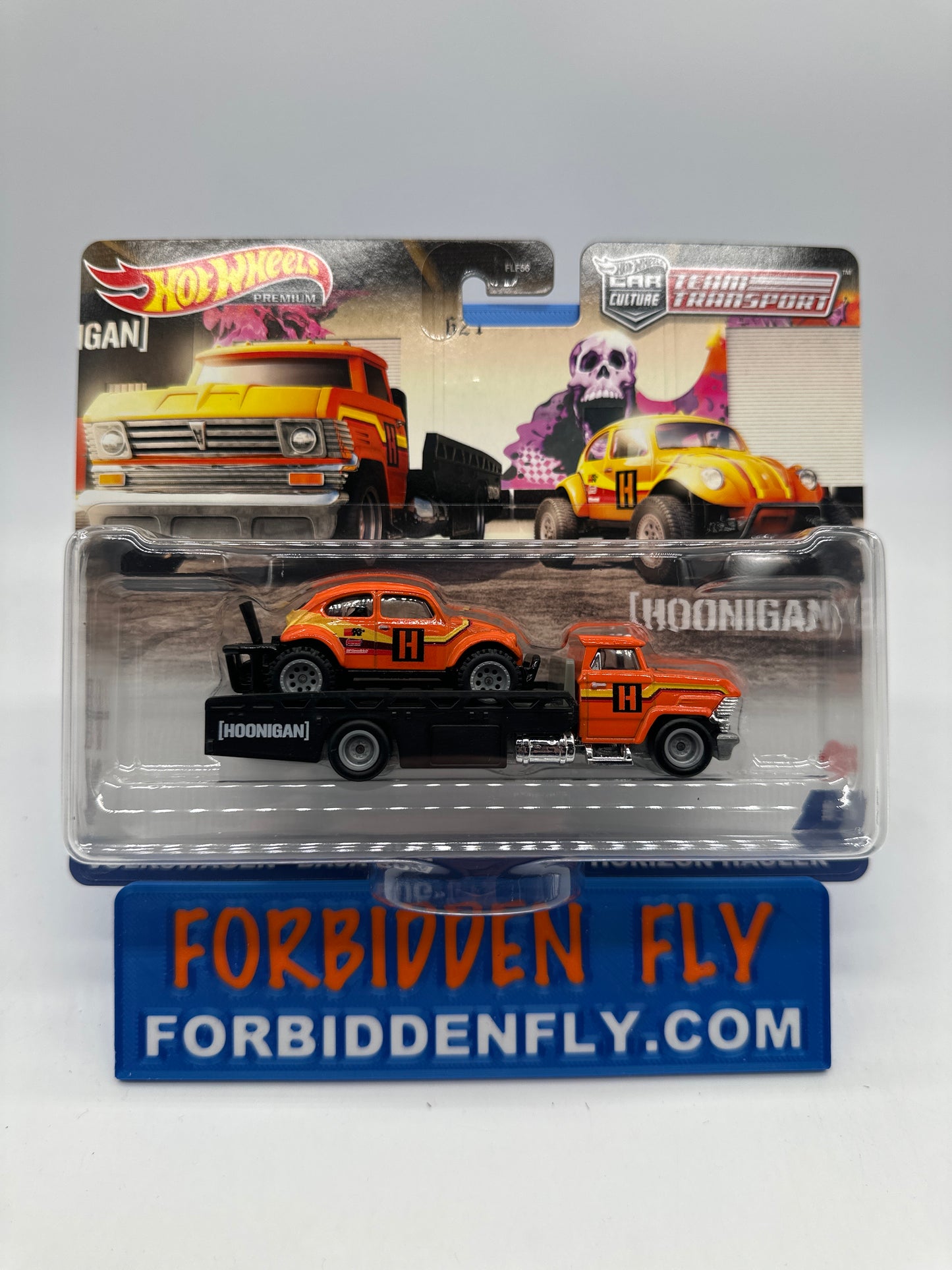 Hot Wheels Car Culture Team Transport - #31 Orange Volkswagen Baja Bug & Horizon Hauler