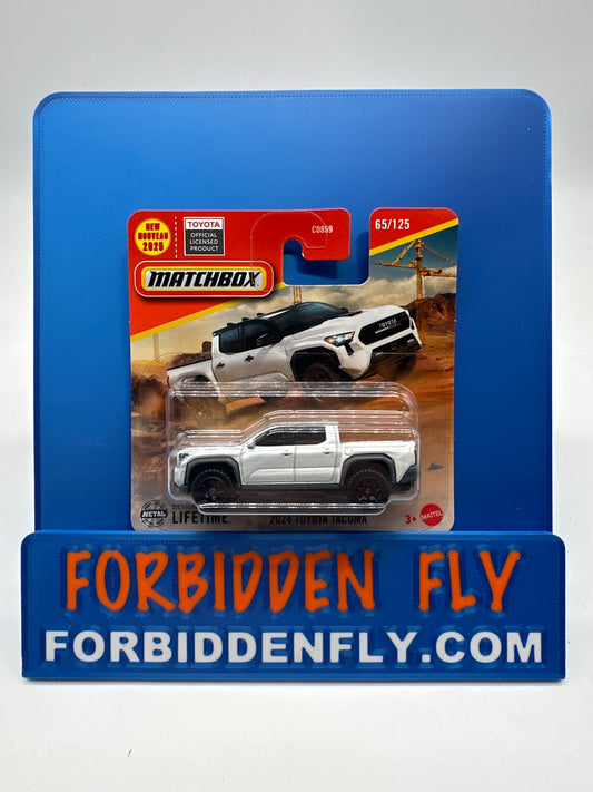 Matchbox - 2025 Mainline #65/125 - 2024 Toyota Tacoma - White - International Short Card