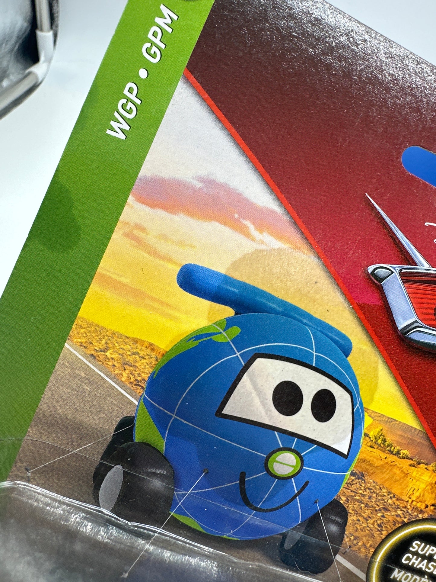 Disney Pixar Cars Movie - WGP Series - Deluxe Super Chase WGP Globie