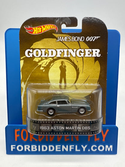 Hot Wheels 2014 Retro Entertainment Premium Single - 007 James Bond - Goldfinger Aston Martin DB5 (Movie Reel Packaging)