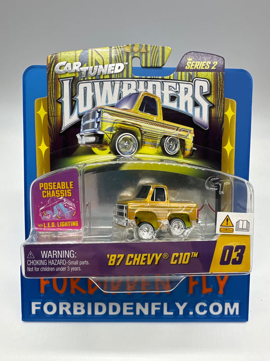 CarTuned - Lowriders Series 2 - #03 - ‘87 Chevy C10