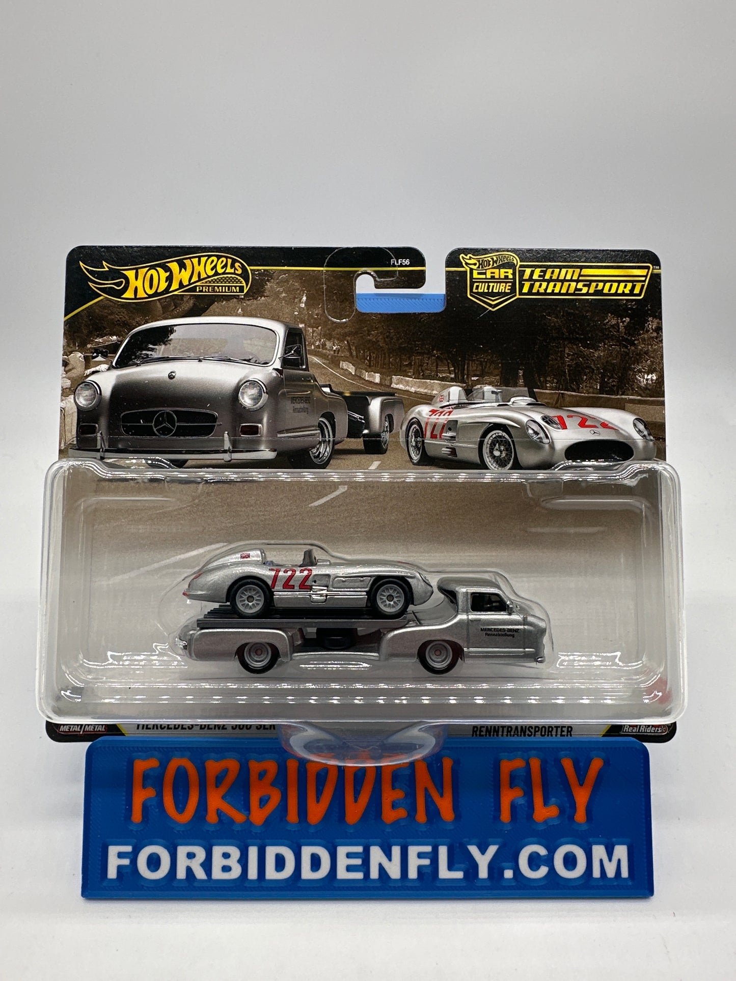 Hot Wheels Car Culture Team Transport - #89 - Mercedes-Benz 300 SLR & Mercedes-Benz Renntransporter