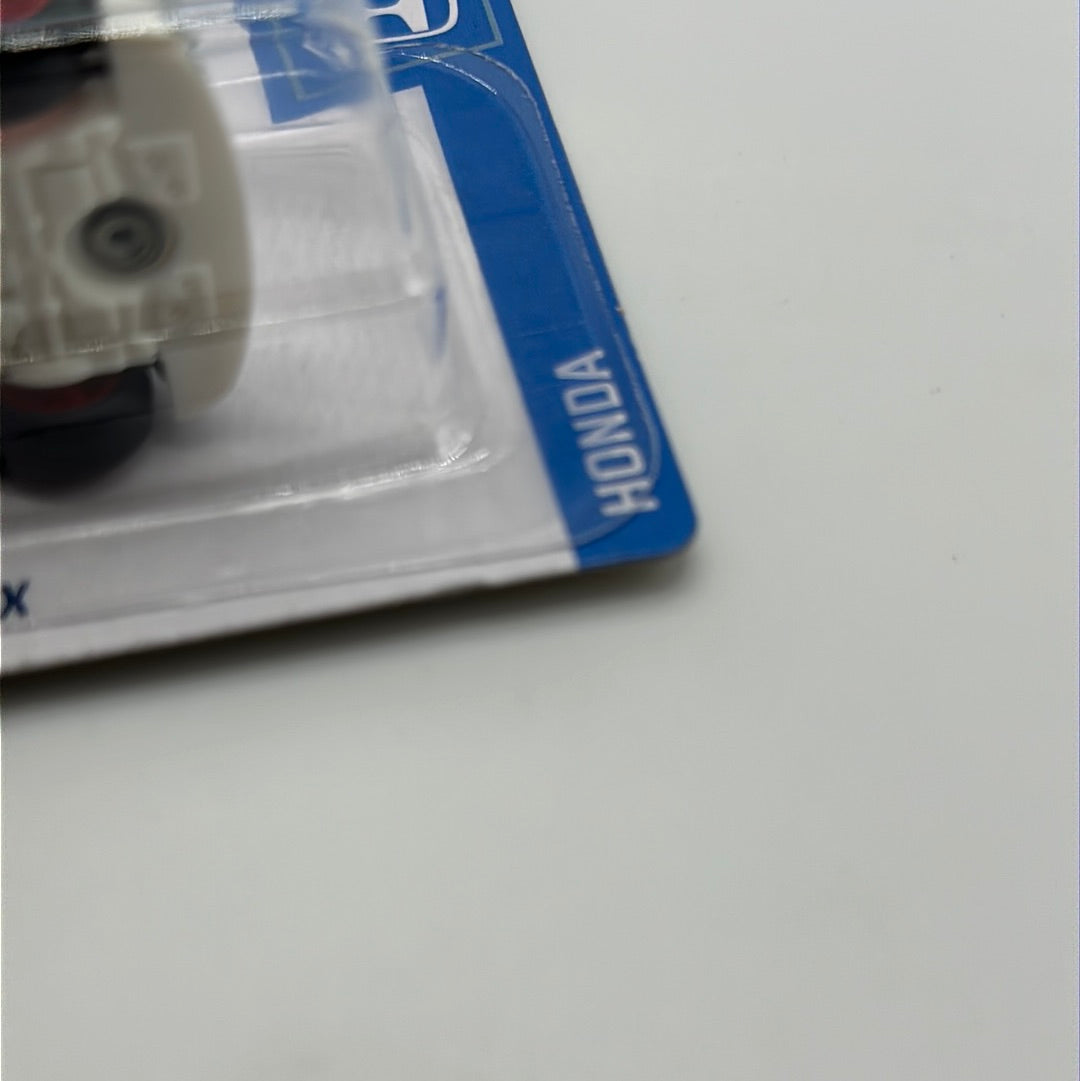 Hot Wheels 2020 Super Treasure Hunt - Factory Stickered - White ‘88 Honda CR-X