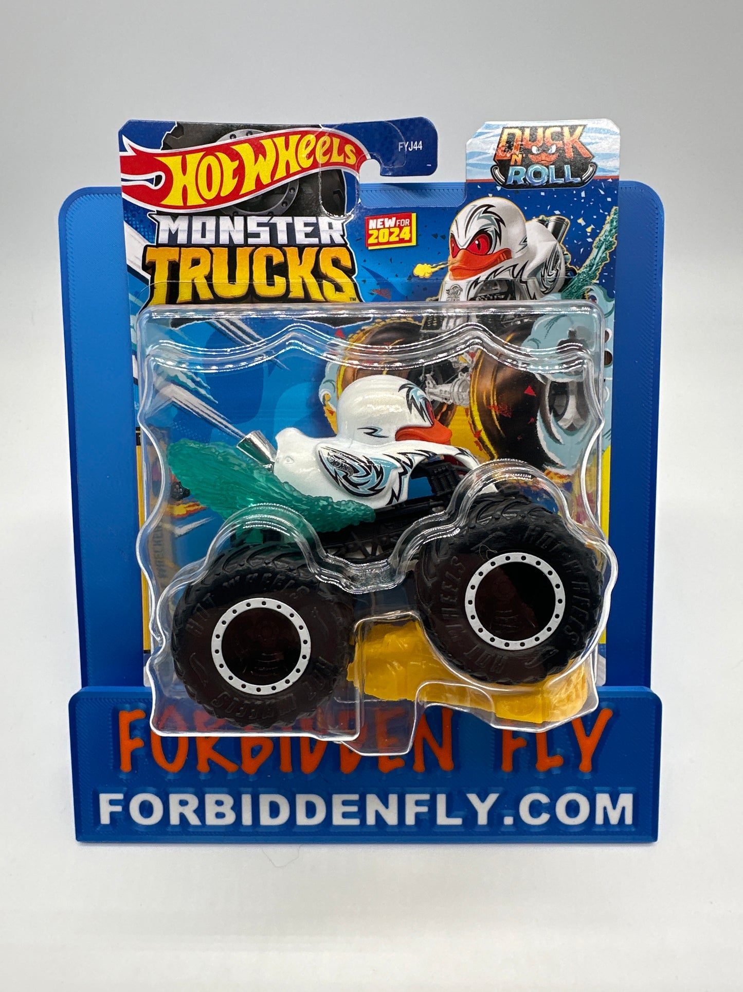Hot Wheels Monster Trucks - w/ Crushed Car -  Duck N’ Roll - New For 2024