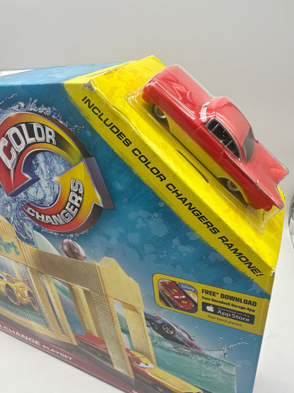 Disney Pixar Cars Movie - Color Changers - Ramone’s Color Change House of Body Art Playset (Ramone included)