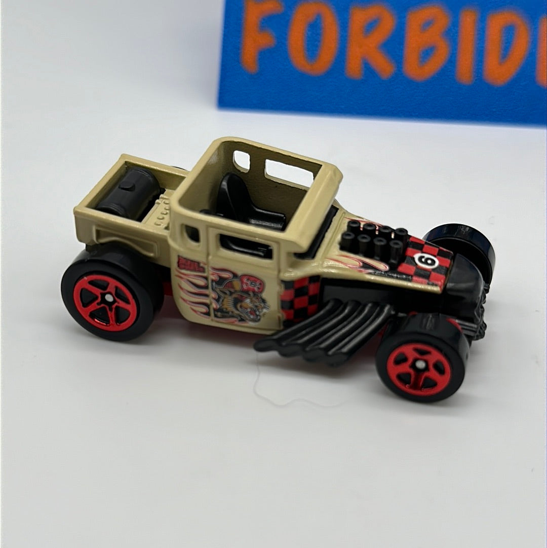 Hot Wheels 2020 Mystery Models Baggie - Series 2 #6 - Tan & Red Bone Shaker