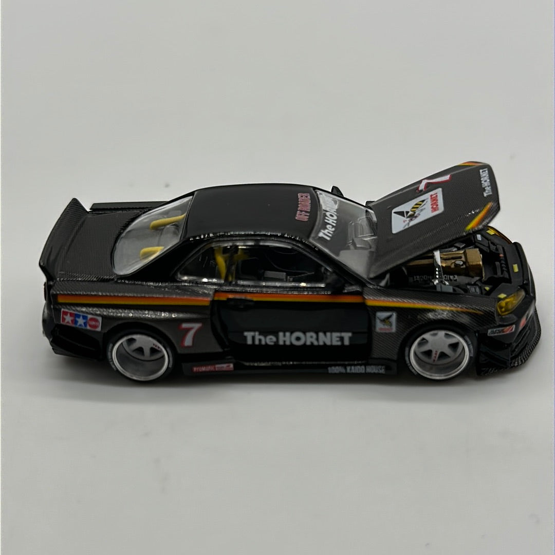 Kaido House (x MiniGT) - Regular Release #093 - Black Nissan Skyline GT-R (R34) - The Hornet - Tamiya & Kaido House Collaboration