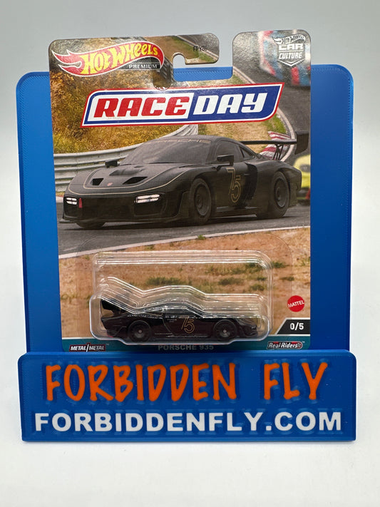 Hot Wheels Car Culture Premium - 2023 Race Day Single - #0/5 Chase - Porsche 935