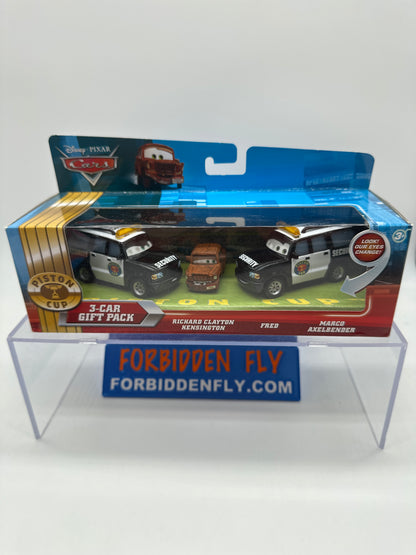 Disney Pixar Cars Movie - Piston Cup 3 Car Multipack Gift Pack - Eye Change Richard Clayton Kensington, Fred, & Marco Axlebender