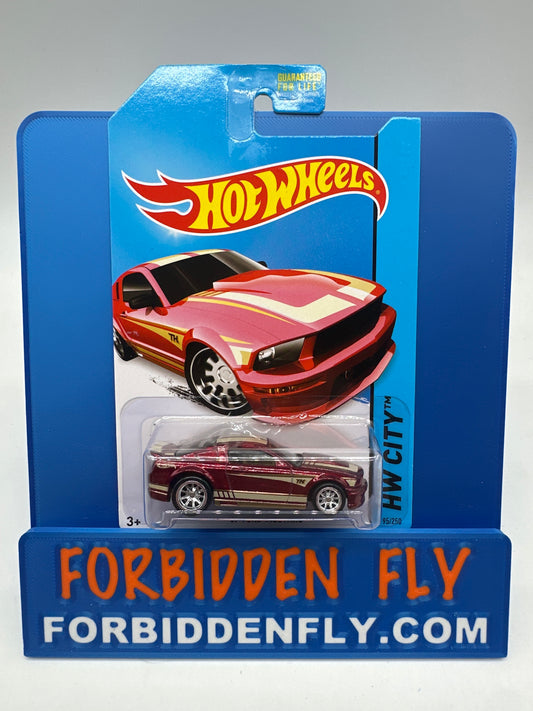Hot Wheels 2014 Super Treasure Hunt - Red ‘07 Ford Mustang