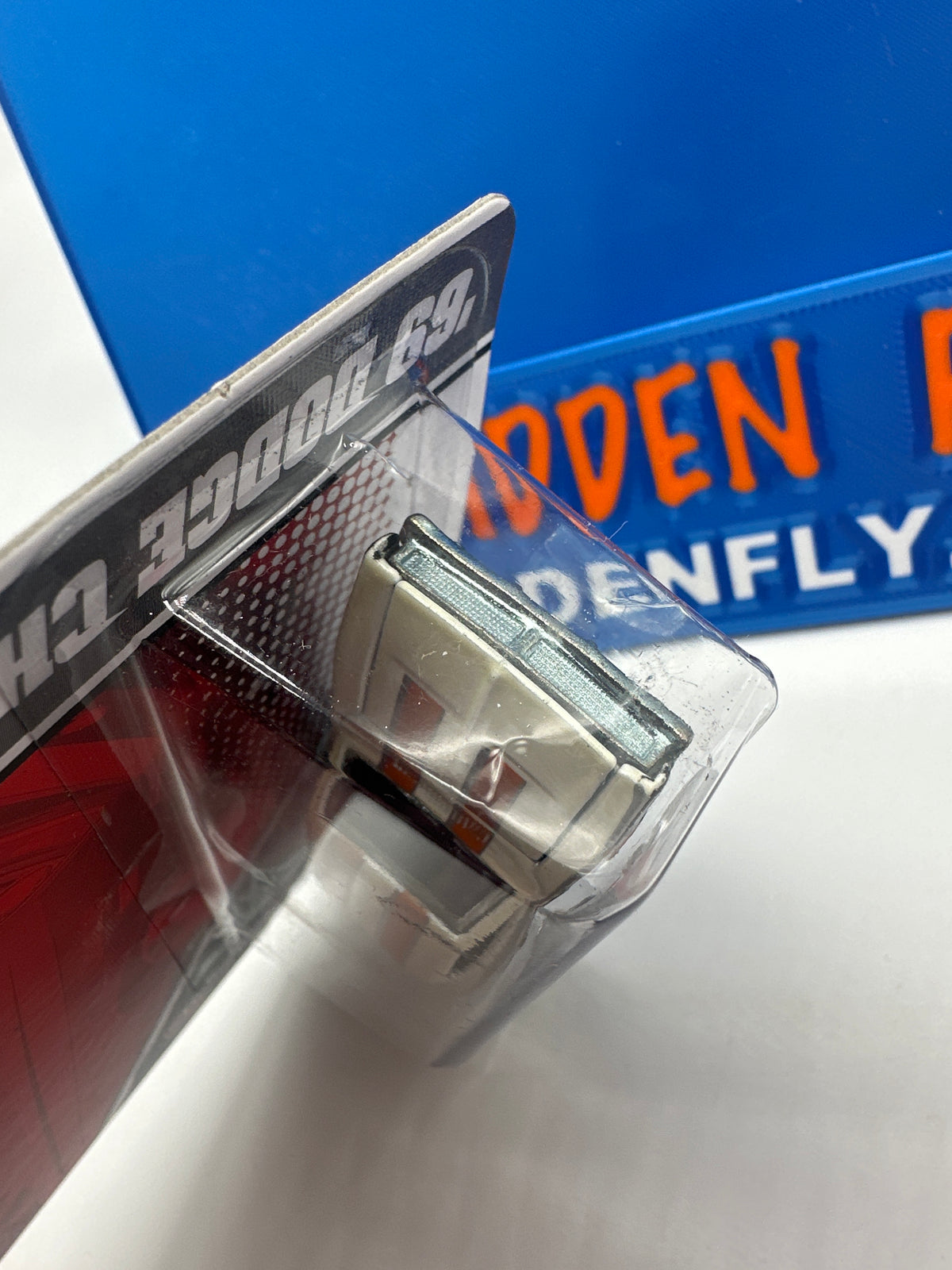 Hot Wheels Premium - HW Garage Series (Mopar) - Black & White ‘69 Dodge Charger (#7/15)