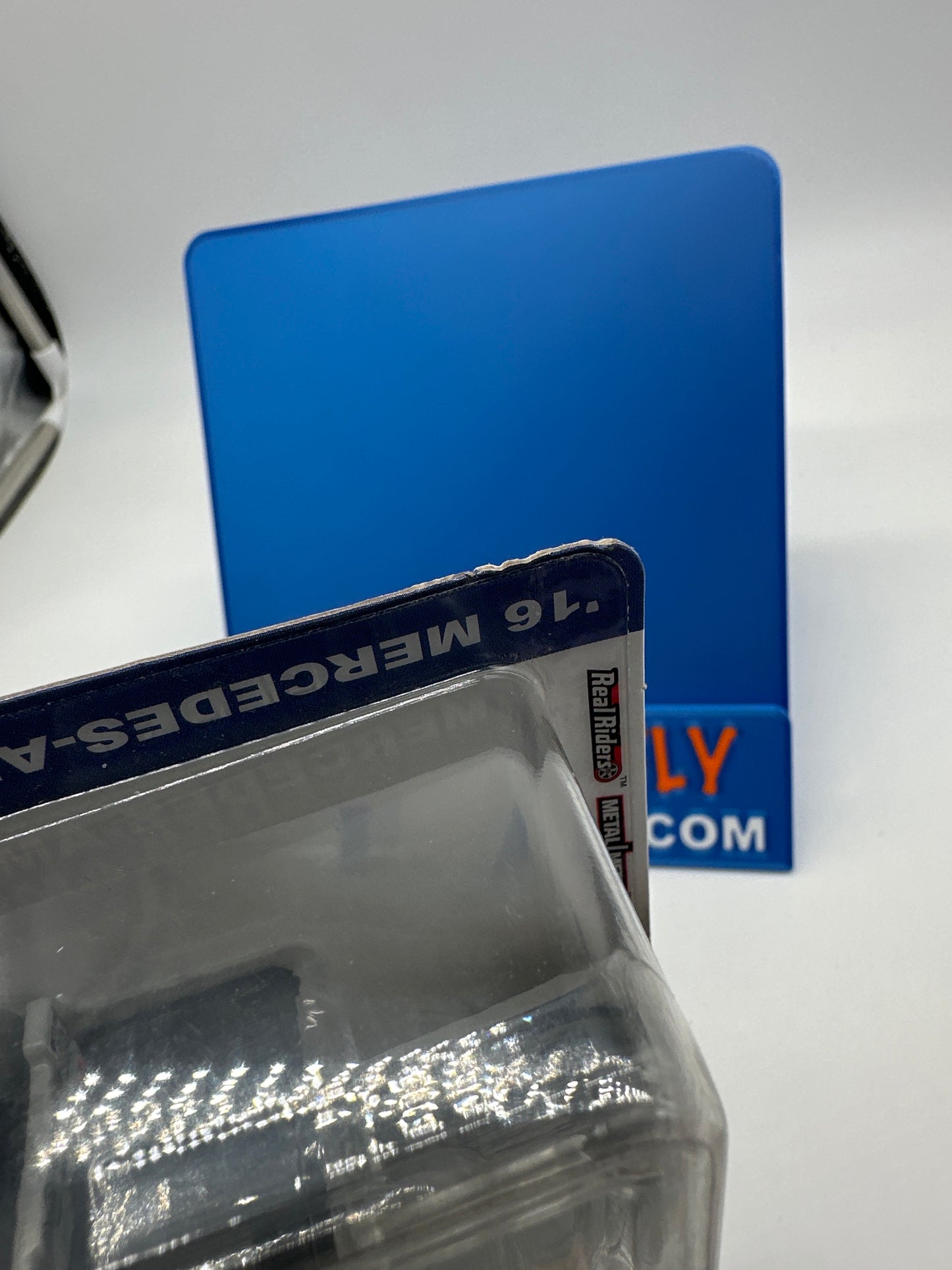 Hot Wheels Car Culture Team Transport - #48 - ‘16 Mercedes-AMG GT3 & Fleet Street