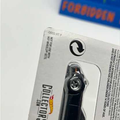 Hot Wheels 2019 RLC Red Line Club - Chameleon Custom ‘72 Datsun 240z