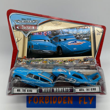 Disney Pixar Cars Movie - World of Cars Movie Moments Series Two Pack - Mrs. The King & Strip Weathers AKA “The King”