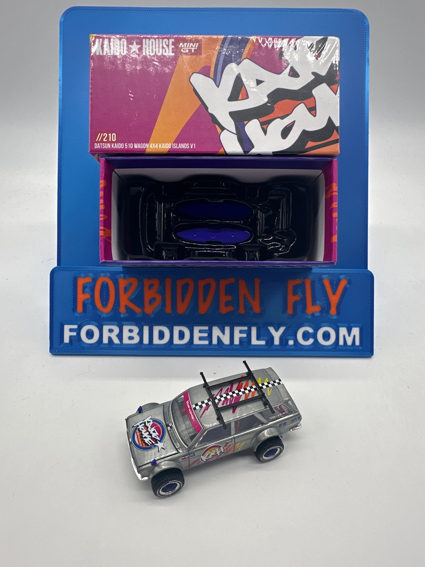 Kaido House (x MiniGT) - Raw Chase #210 - Datsun Kaido 510 Wagon 4X4 Kaido Islands V1