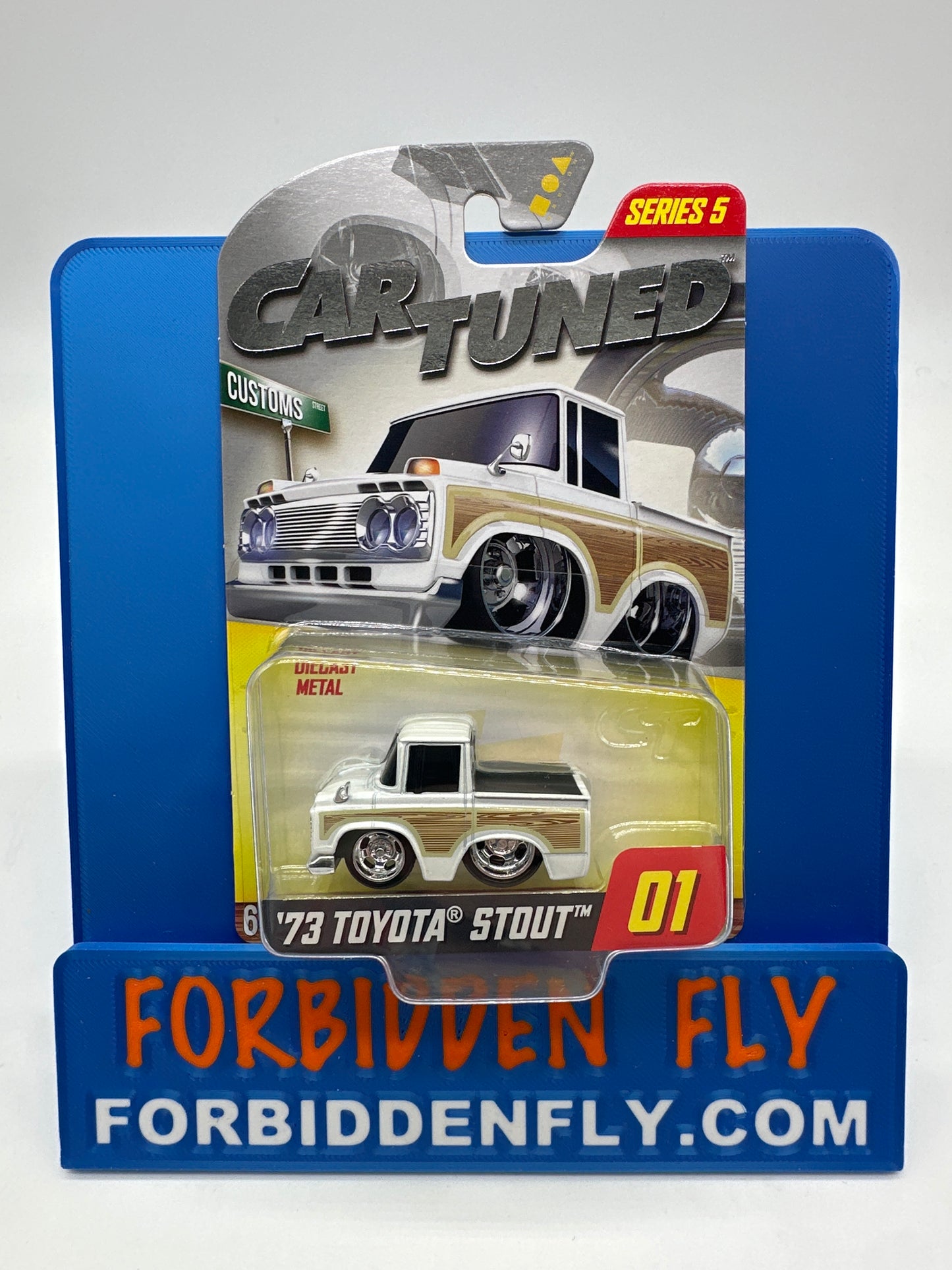 CarTuned - Walgreens Exclusive - Series 5 - #01 - ‘73 Chevy Stout