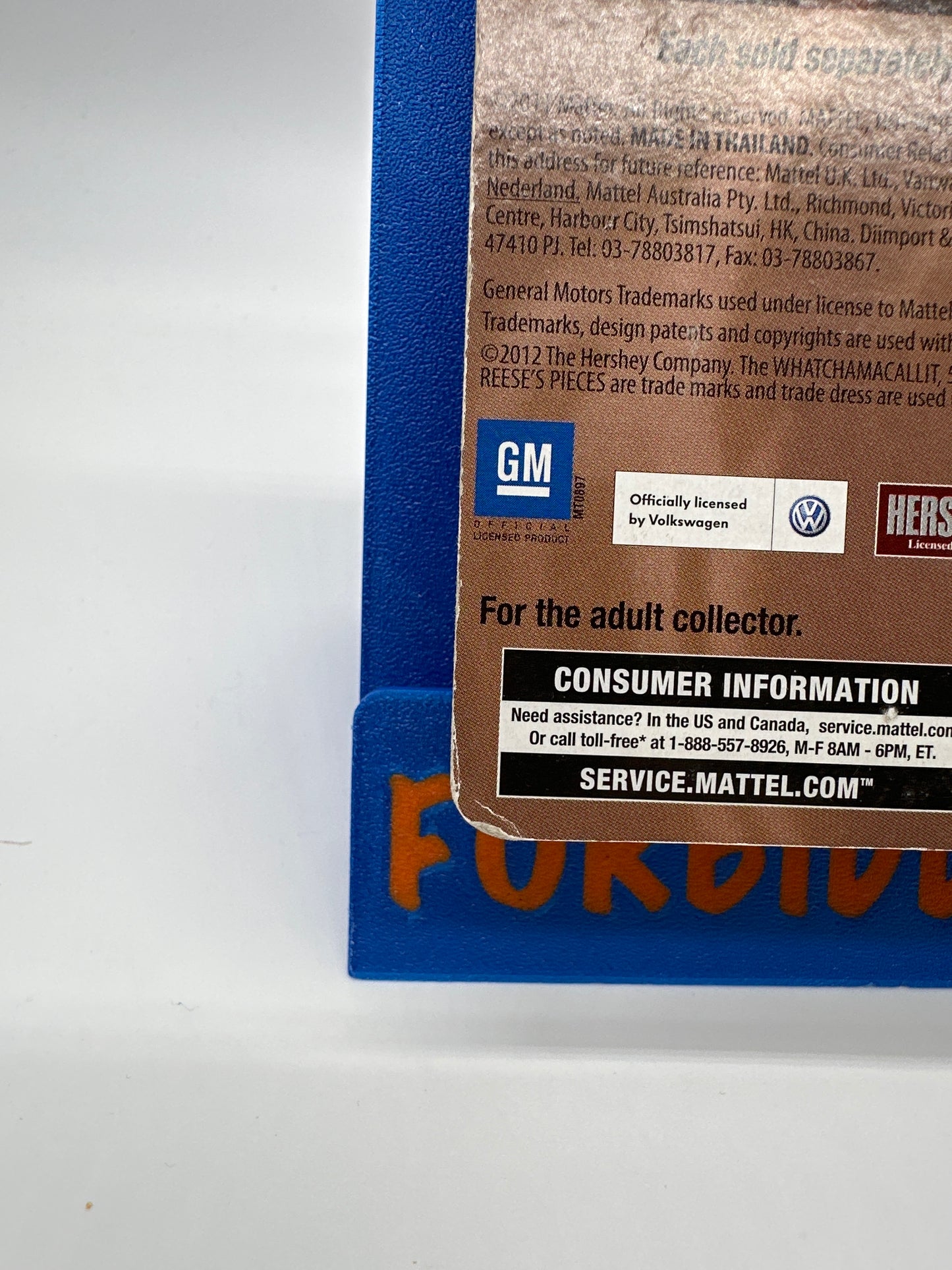 Hot Wheels Premium - Pop Culture 2012 Hershey’s Series Single - Reese’s Pieces Volkswagen Micro Bus