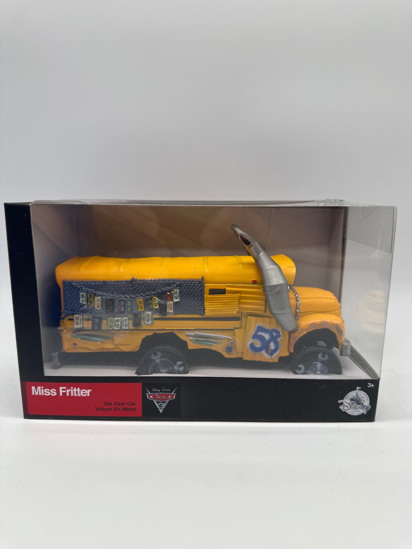 Disney Pixar Cars Movie - Disney Store 1:43 Exclusive - Miss Fritter
