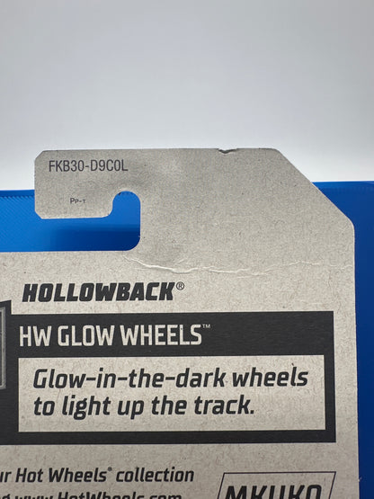 Hot Wheels Regular Treasure Hunt - Factory Stickered 2018 L Case - Hollowback