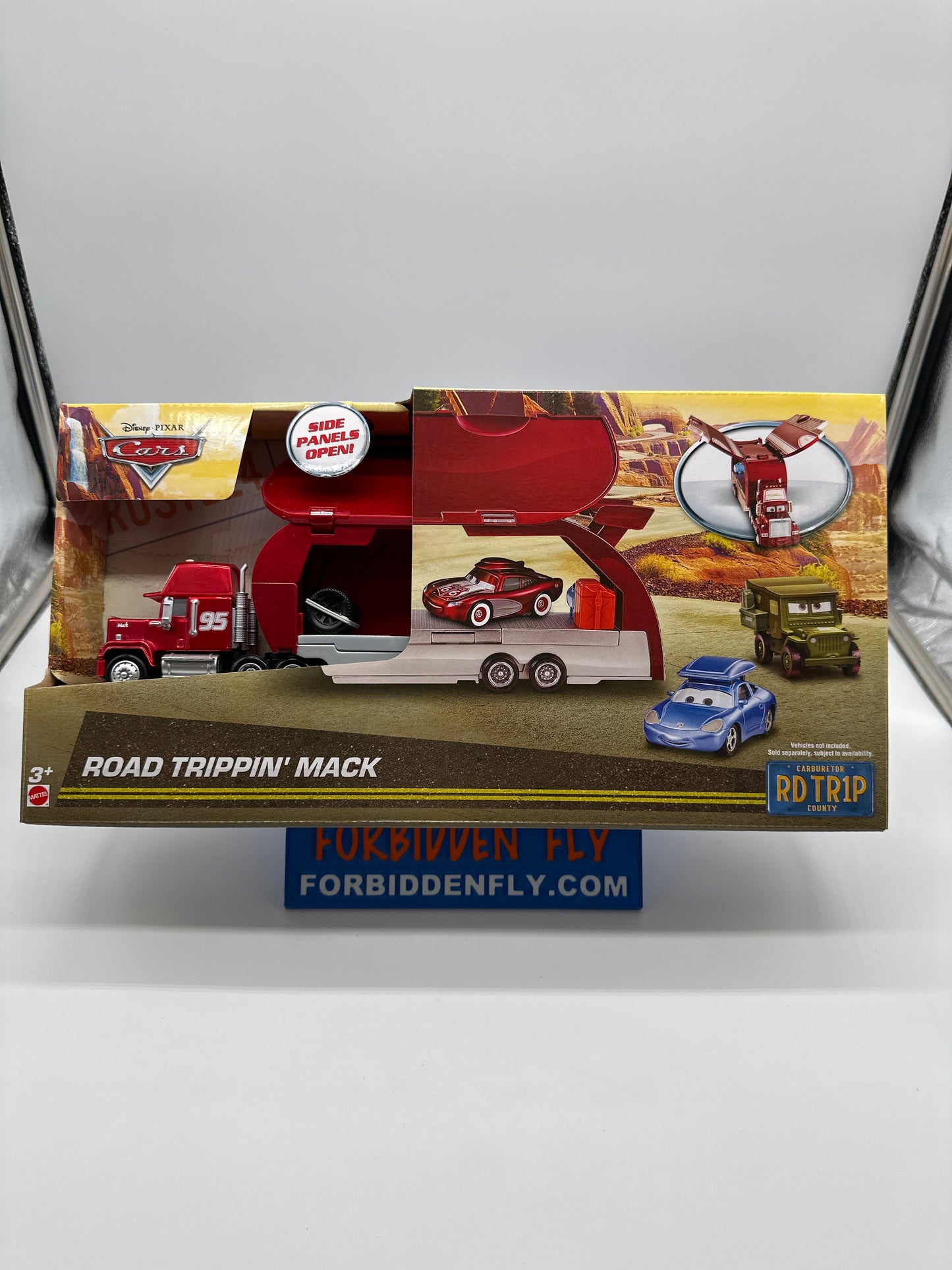 Disney Pixar Cars Movie - RD TR1P (Road Trip) Series - Road Trippin’ Mack Hauler