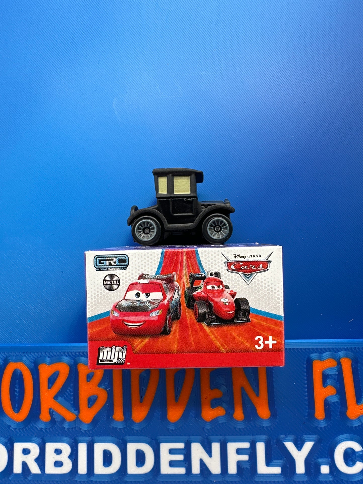 Disney Pixar Cars Movie Metal Mini Racers - 2024 Series 3 #36 - Lizzie (Unopened)