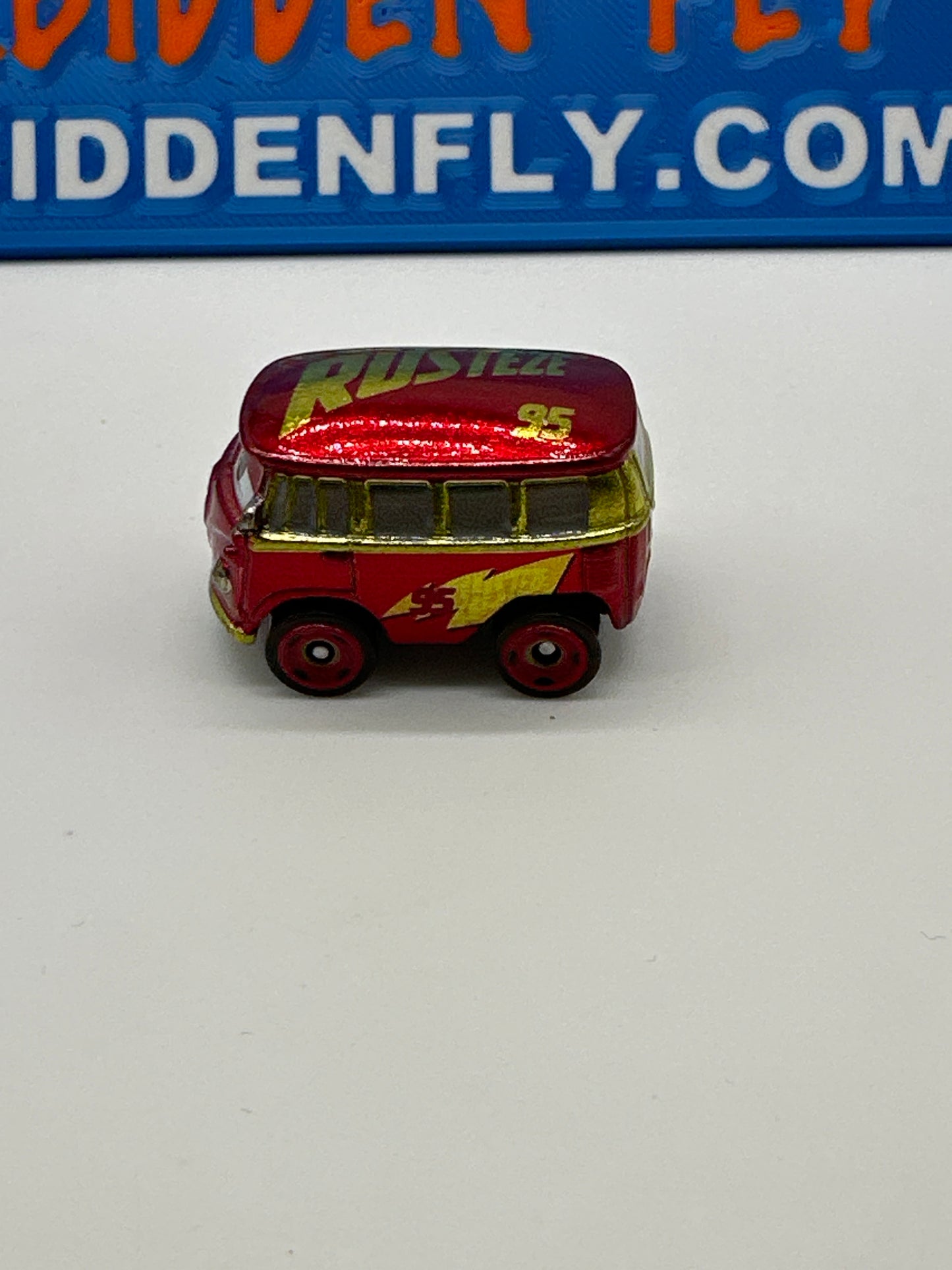 Disney Pixar Cars Movie Metal Mini Racers - 2021 Series 1 - Loose - Rusteze Wrap Fillmore