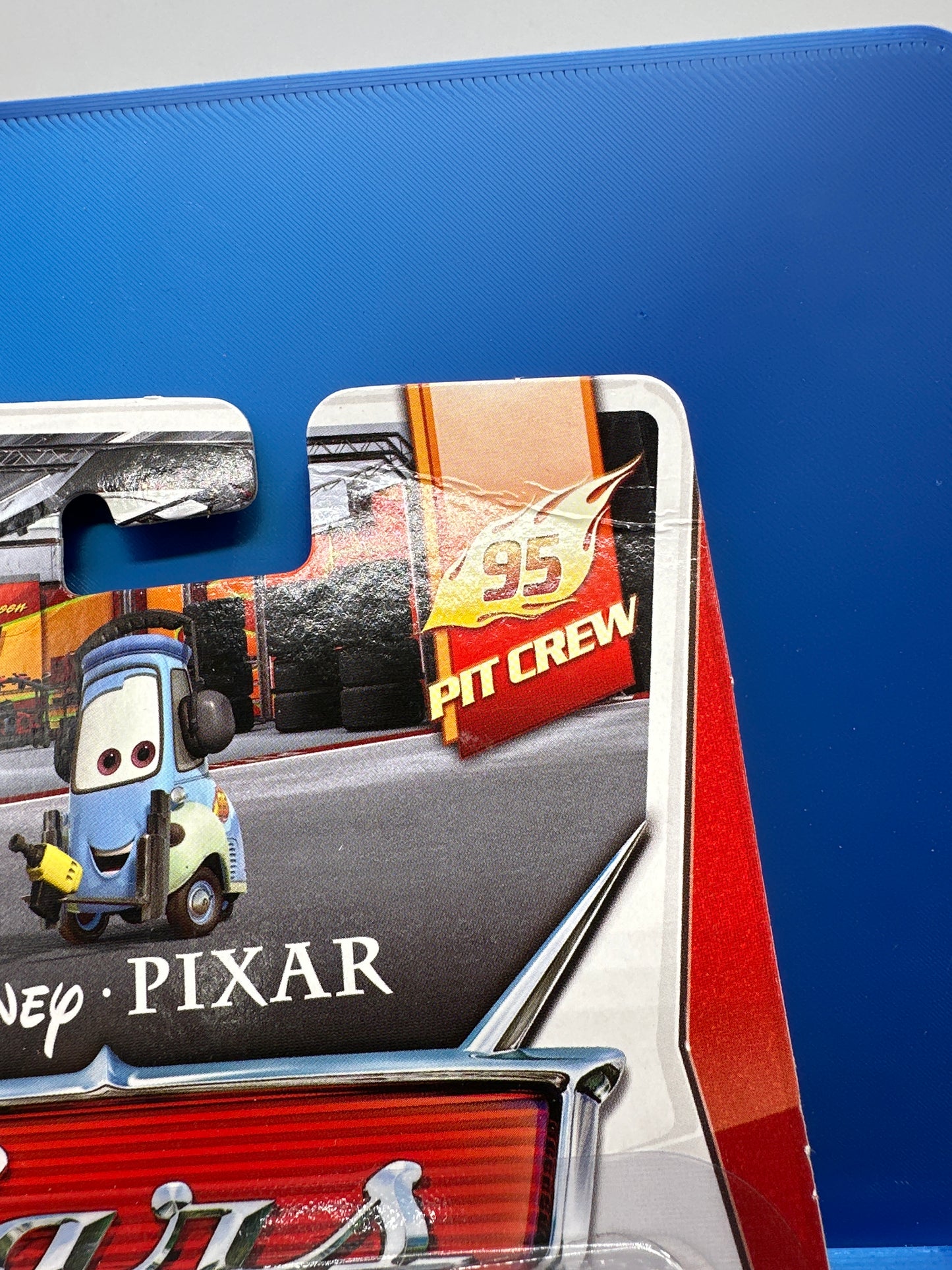 Disney Pixar Cars Movie - 95 Pit Crew Series - Race Team Luigi & Guido with Headsets