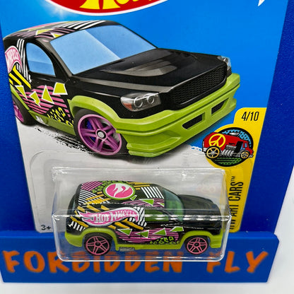 Hot Wheels 2017 Regular Treasure Hunt - Fandango