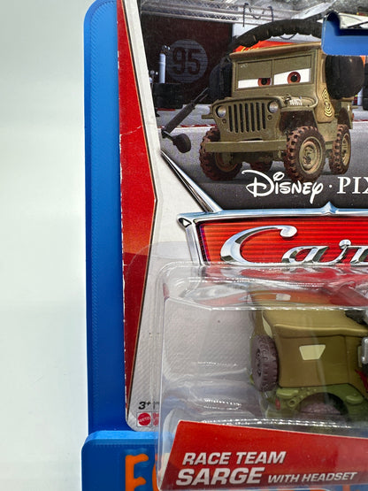 Disney Pixar Cars Movie - 95 Pit Crew Series - Race Team Sarge with Headset