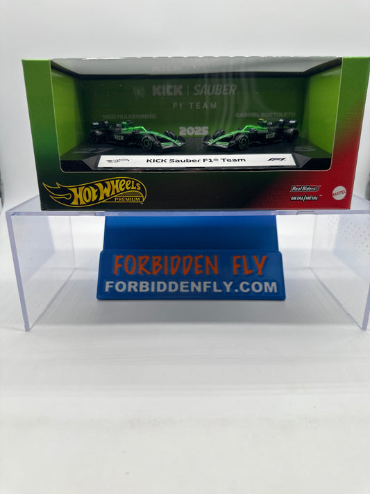 Hot Wheels 2025 Formula 1 Premium Series - Two Pack - Kick Sauber Formula 1 One (F1) Team (#27 Nico Hulkenberg & #5 Gabriel Bortoleto)