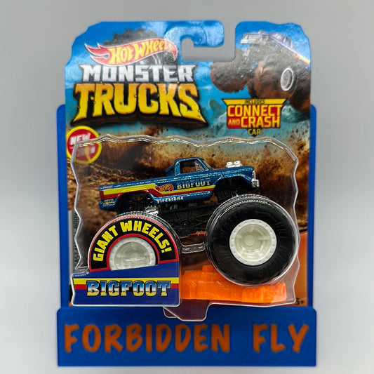 Hot Wheels Monster Trucks - Target Exclusive 2019 First Edition Connect and Crash - Bigfoot #8