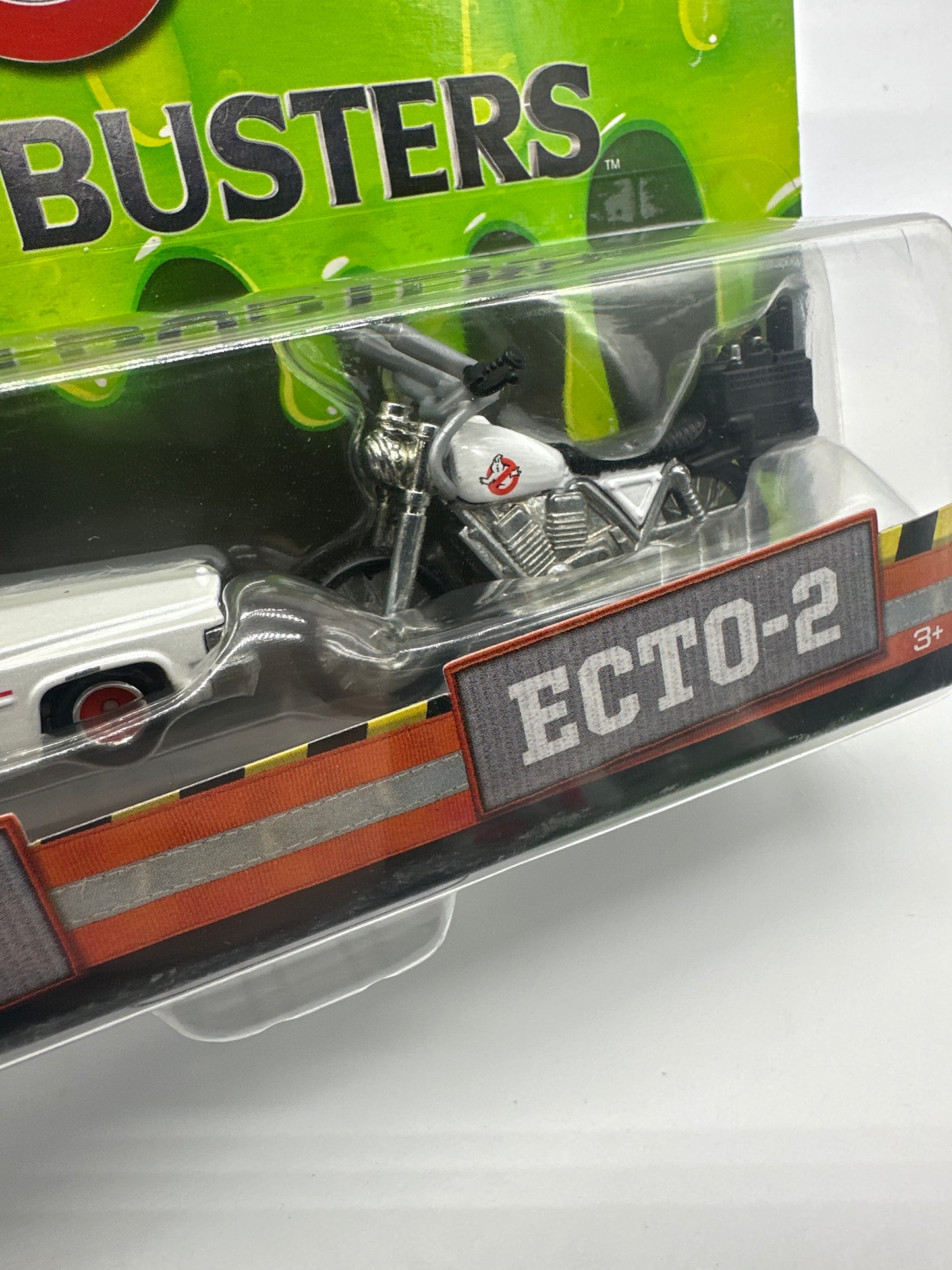 Hot Wheels 2016 Retro Entertainment Premium 2 Pack Single - Ghostbusters Ecto-1 and Ecto-2