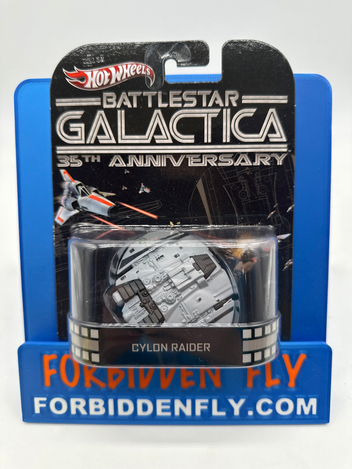 Hot Wheels 2013 Retro Entertainment Premium Single - Battlestar Galactica (35th Anniversary) - Cylon Raider (Movie Reel Packaging)