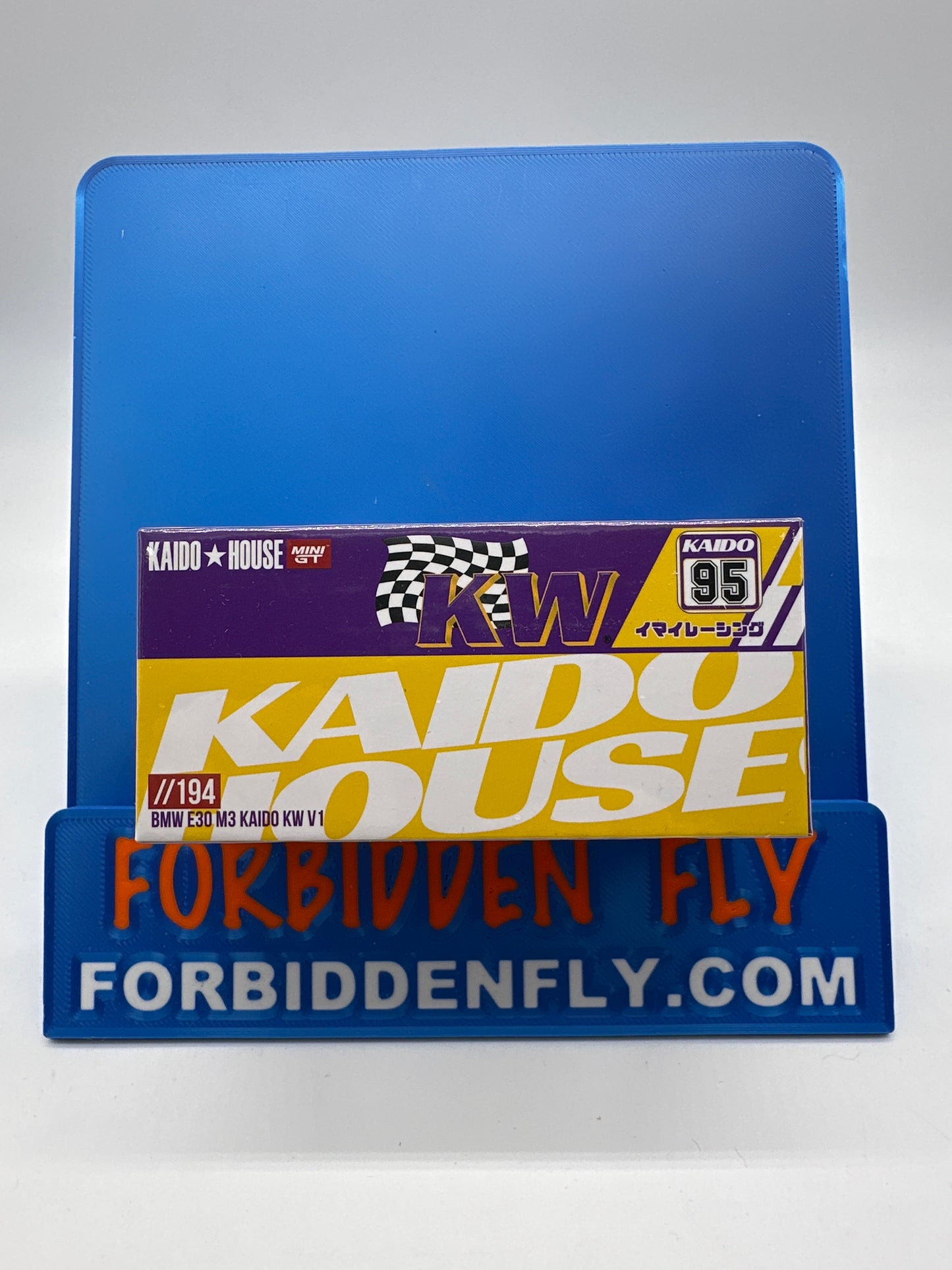 Kaido House (x MiniGT) - Regular #194 - BMW E30 M3 Kaido KW V1 - Purple
