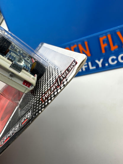Hot Wheels Premium - HW Garage Series (Ford) - White & Red Custom ‘67 Ford Mustang Coupe (#14/20)