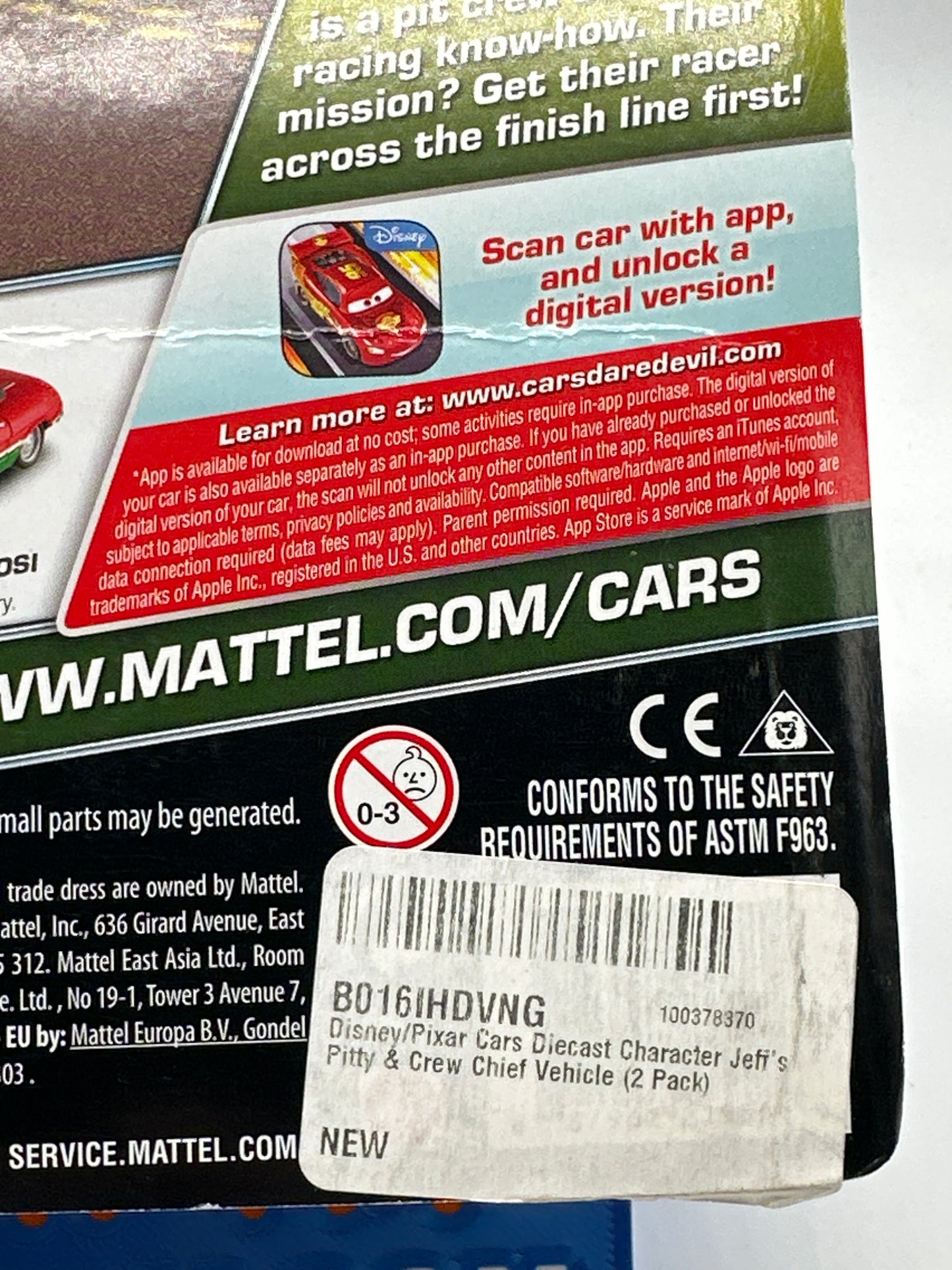 Disney Pixar Cars Movie - WGP Pit Crew Series (Two) 2 Pack - Jeff Gorvette Pitty & John Lassetire