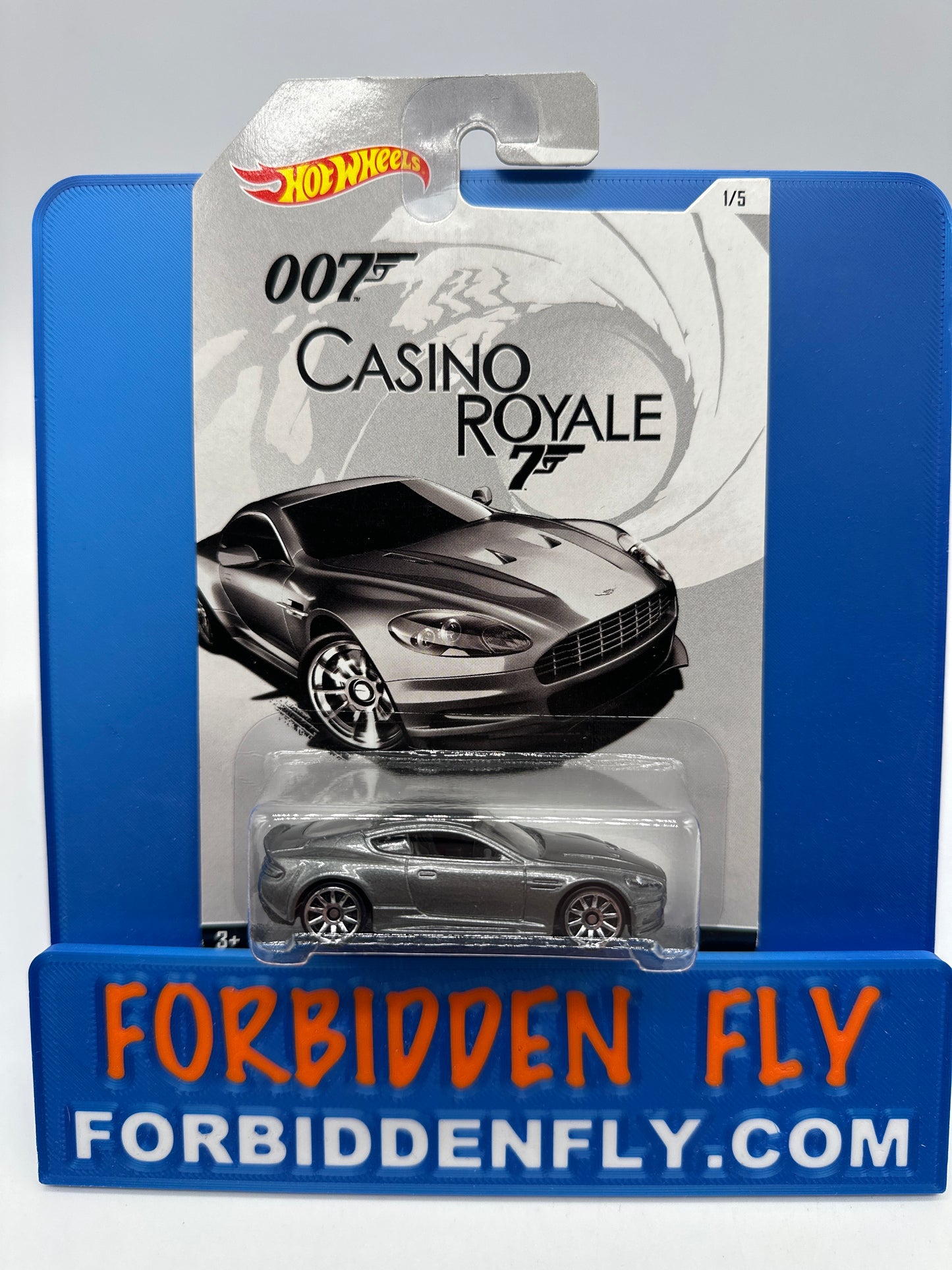 Hot Wheels - Walmart Exclusive 2014 James Bond 007 Series - Complete Set of 5