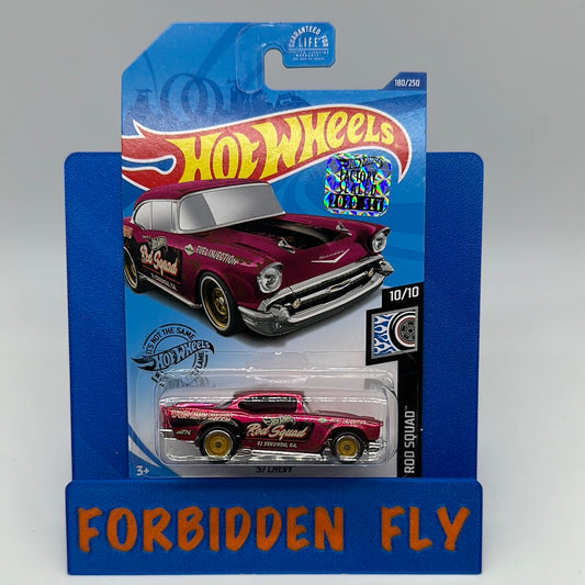 Hot Wheels 2020 Super Treasure Hunt - Factory Stickered - Pink ‘57 Chevy